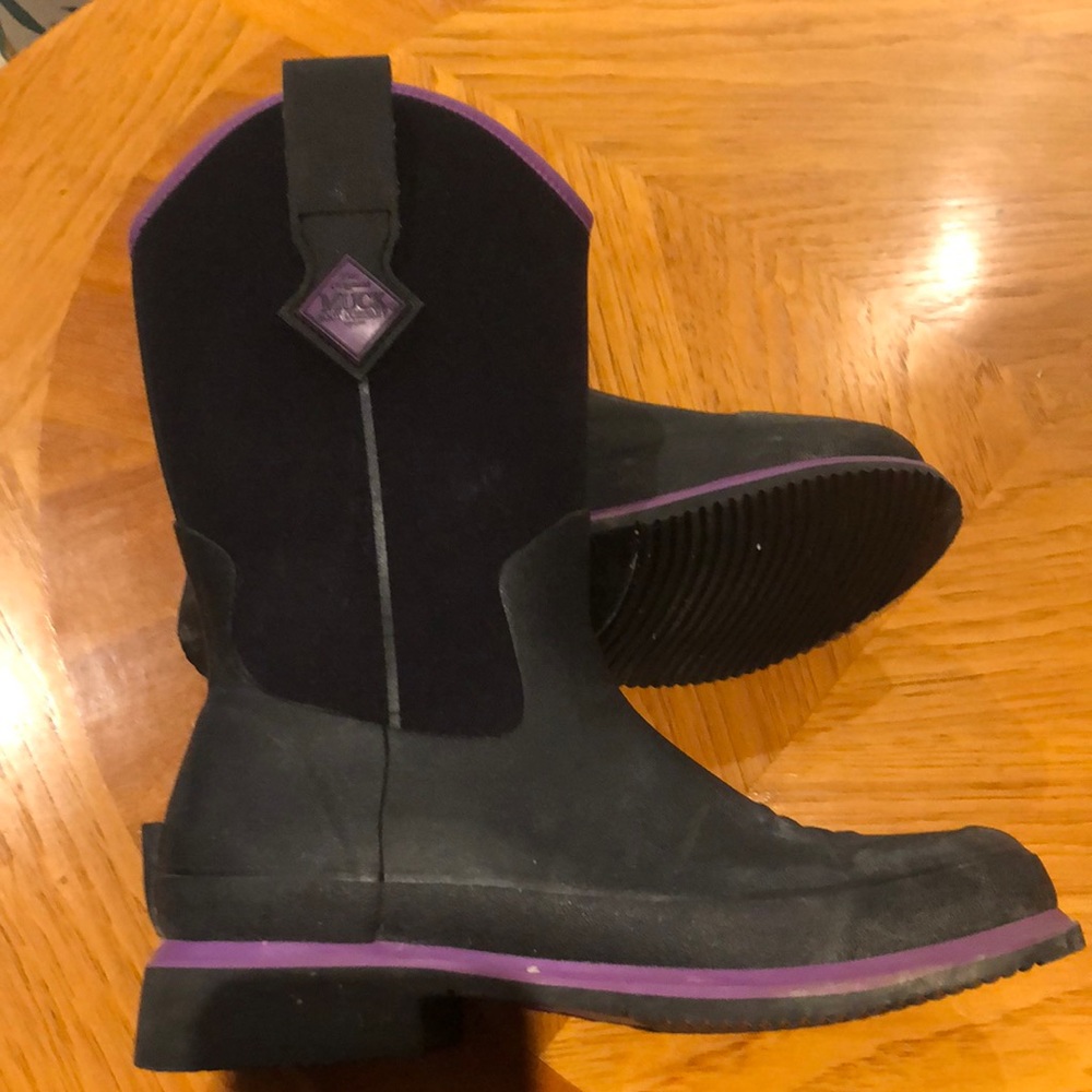 Muck Boots Sz 6